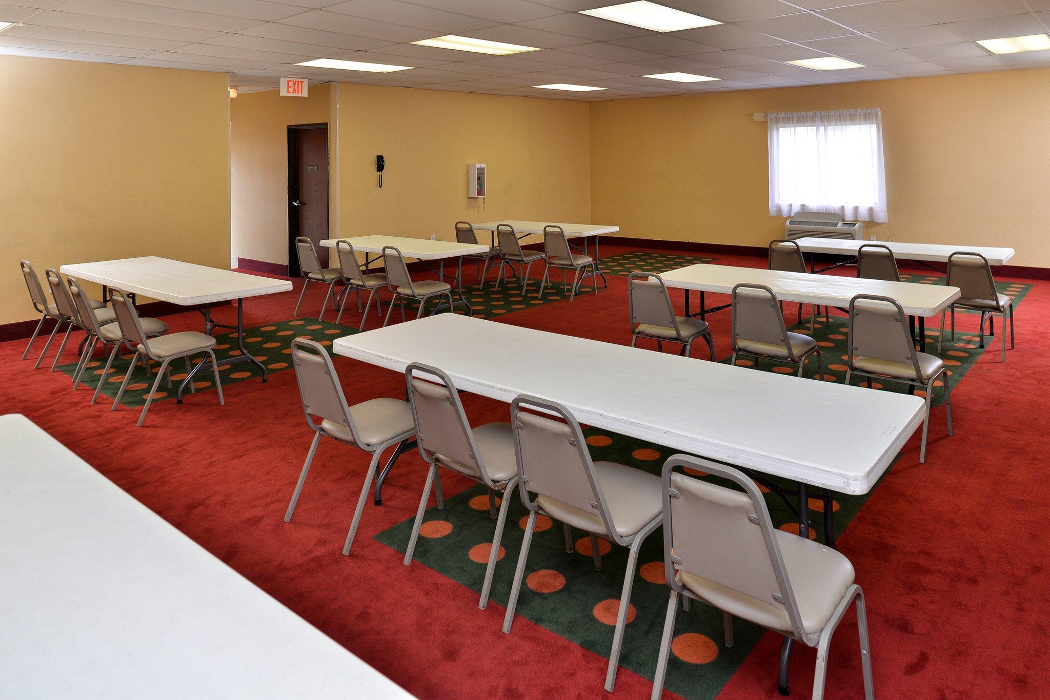 Quality Inn & Suites Wichita Falls I-44 Ngoại thất bức ảnh