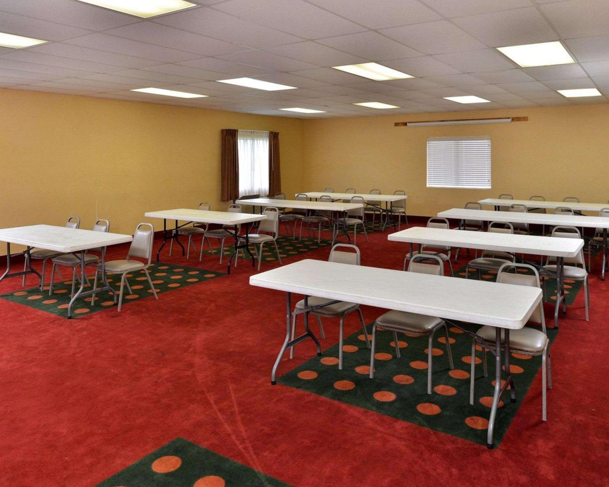 Quality Inn & Suites Wichita Falls I-44 Ngoại thất bức ảnh