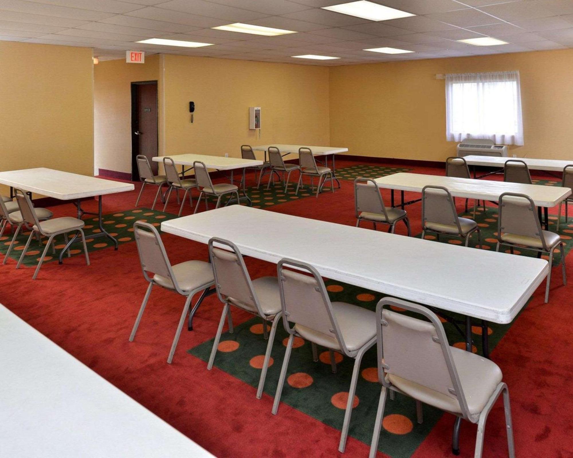 Quality Inn & Suites Wichita Falls I-44 Ngoại thất bức ảnh