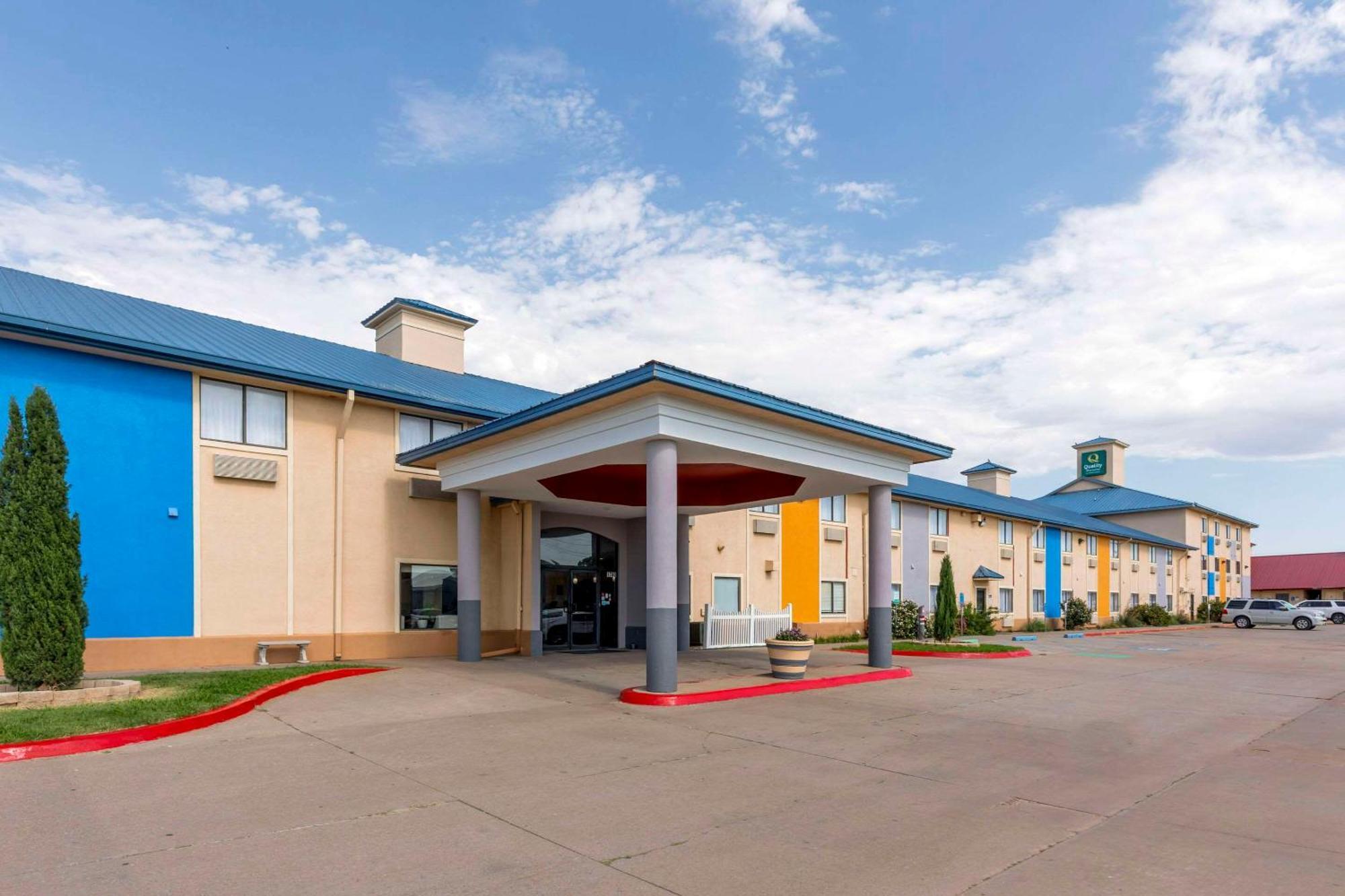 Quality Inn & Suites Wichita Falls I-44 Ngoại thất bức ảnh